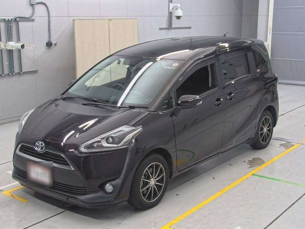 2017 Toyota Sienta NSP170G[0]