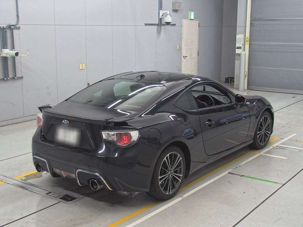 2012 Toyota 86 ZN6[1]