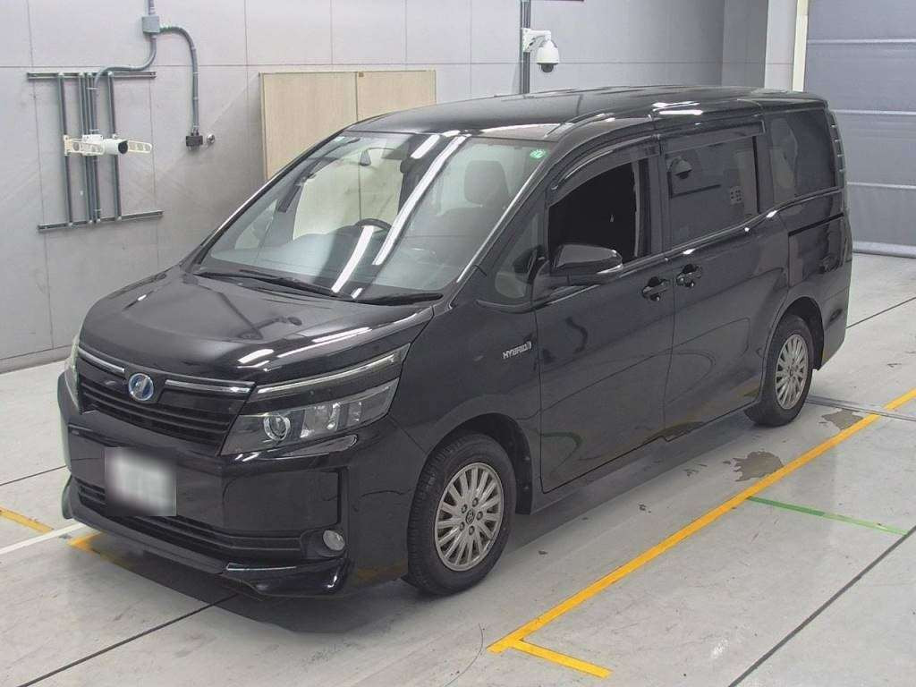 2015 Toyota Voxy ZWR80G[0]