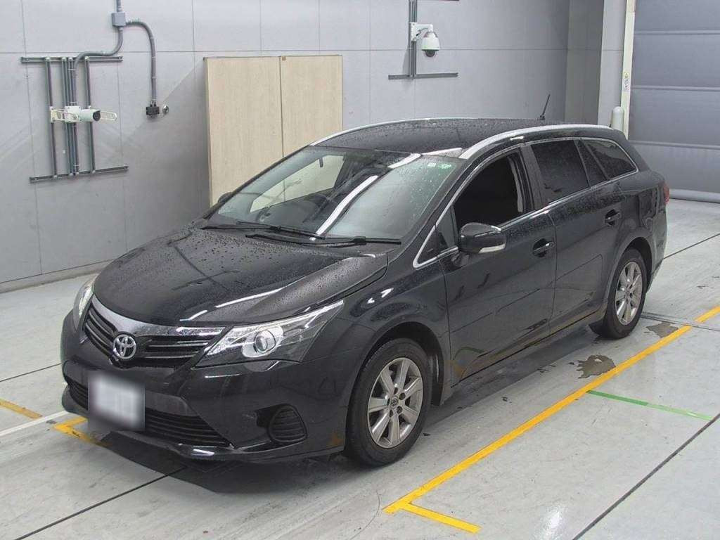 2016 Toyota Avensis Wagon ZRT272W[0]