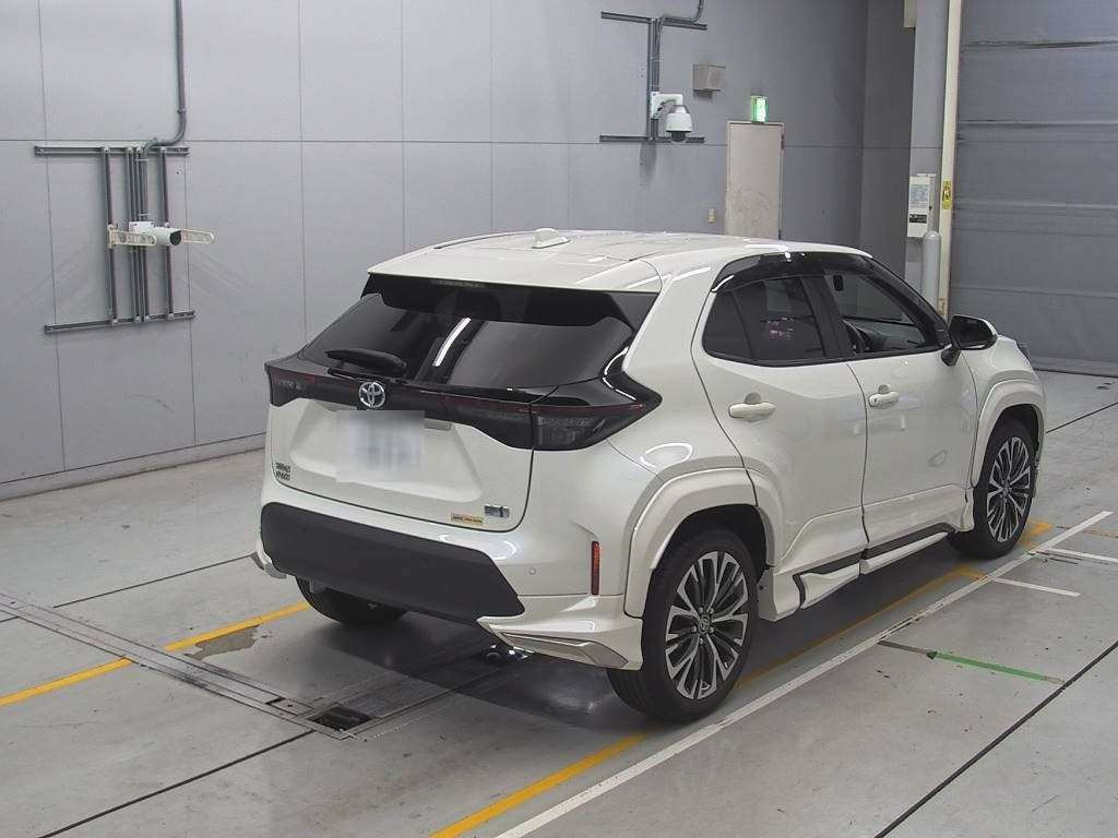 2022 Toyota YARIS CROSS MXPJ10[1]