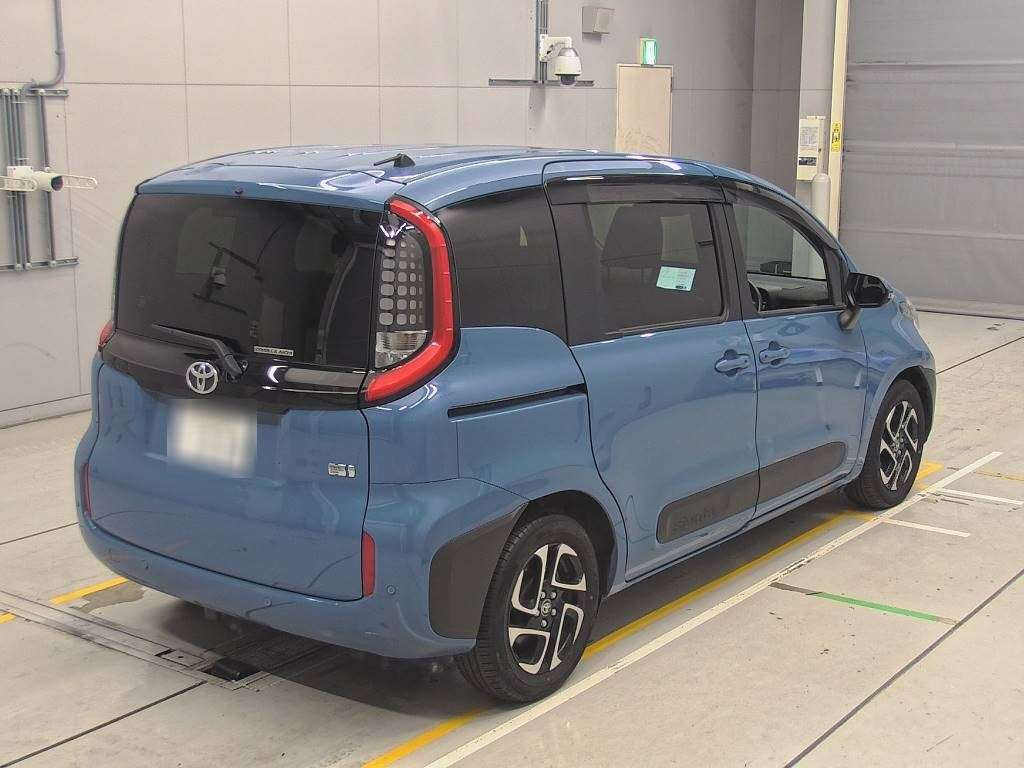 2023 Toyota Sienta MXPL10G[1]