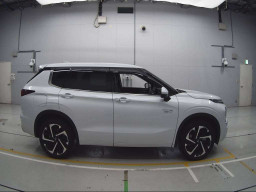 2023 Mitsubishi Outlander PHEV