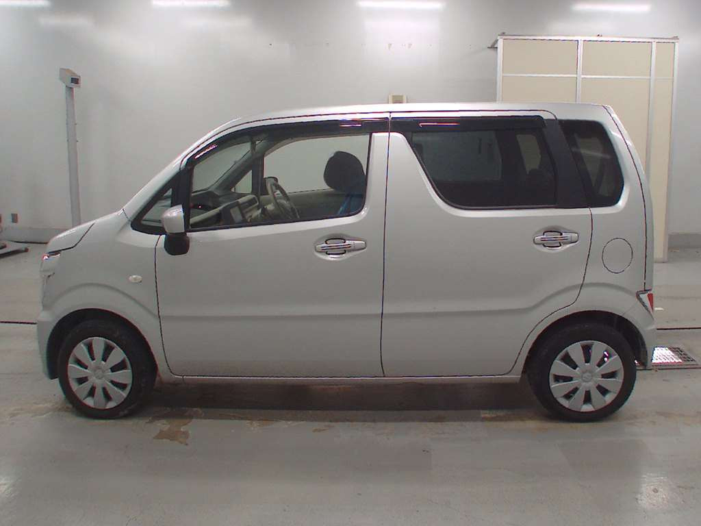 2018 Suzuki Wagon R MH35S[2]