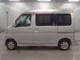 2005 Daihatsu Atrai Wagon