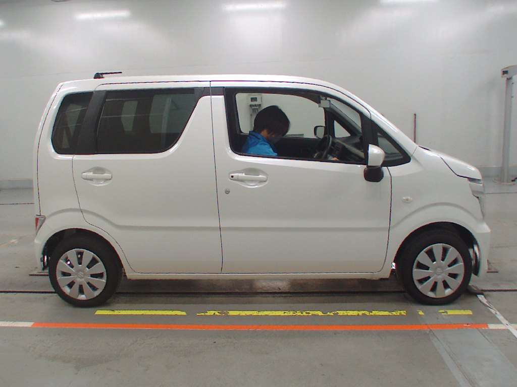 2023 Suzuki Wagon R MH85S[1]