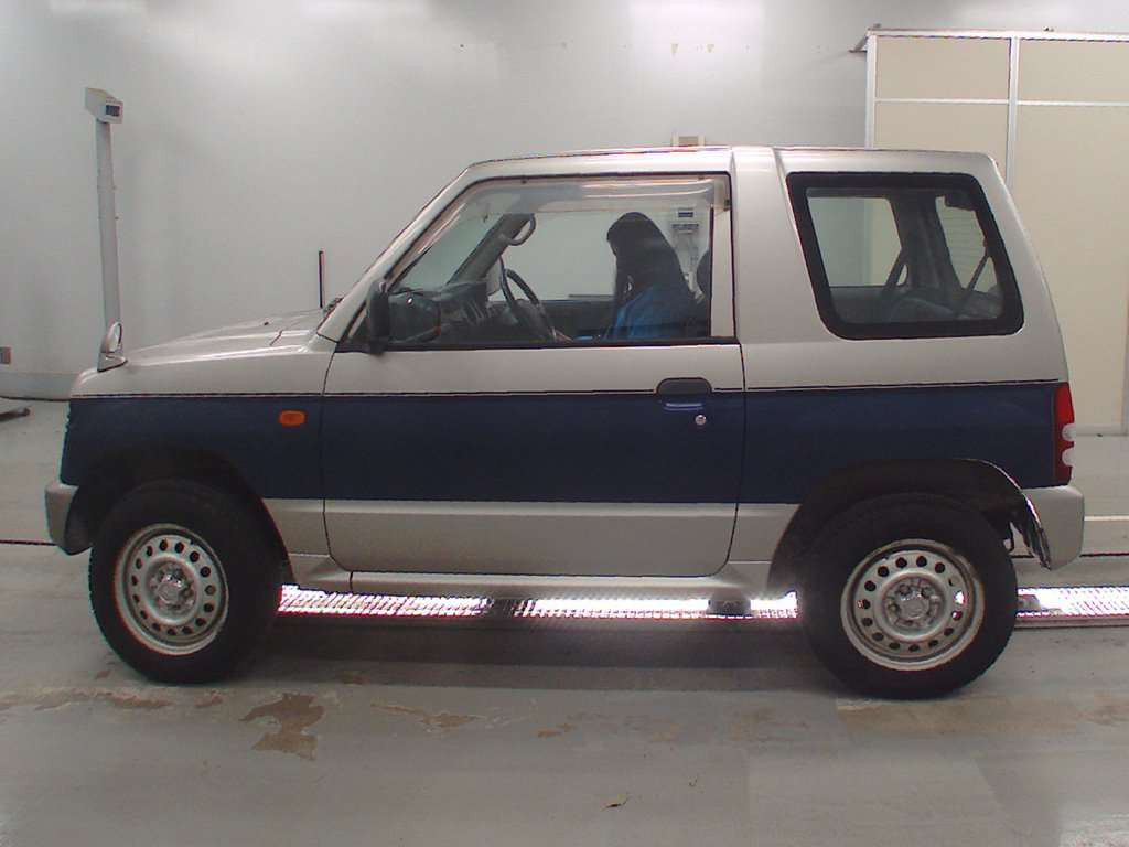 1998 Mitsubishi Pajero Mini H51A[2]