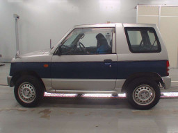 1998 Mitsubishi Pajero Mini