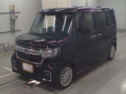 2022 Honda N-BOX CUSTOM