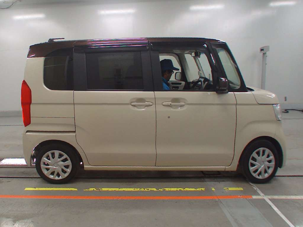 2020 Honda N-BOX JF3[1]