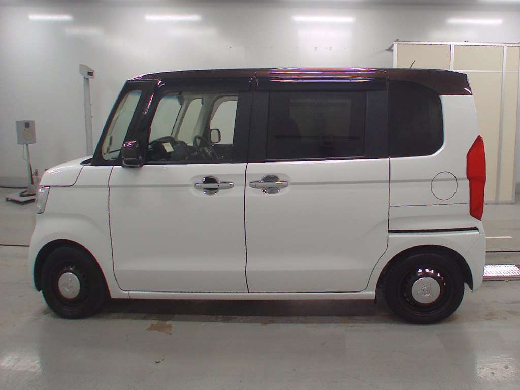 2021 Honda N-BOX JF3[2]