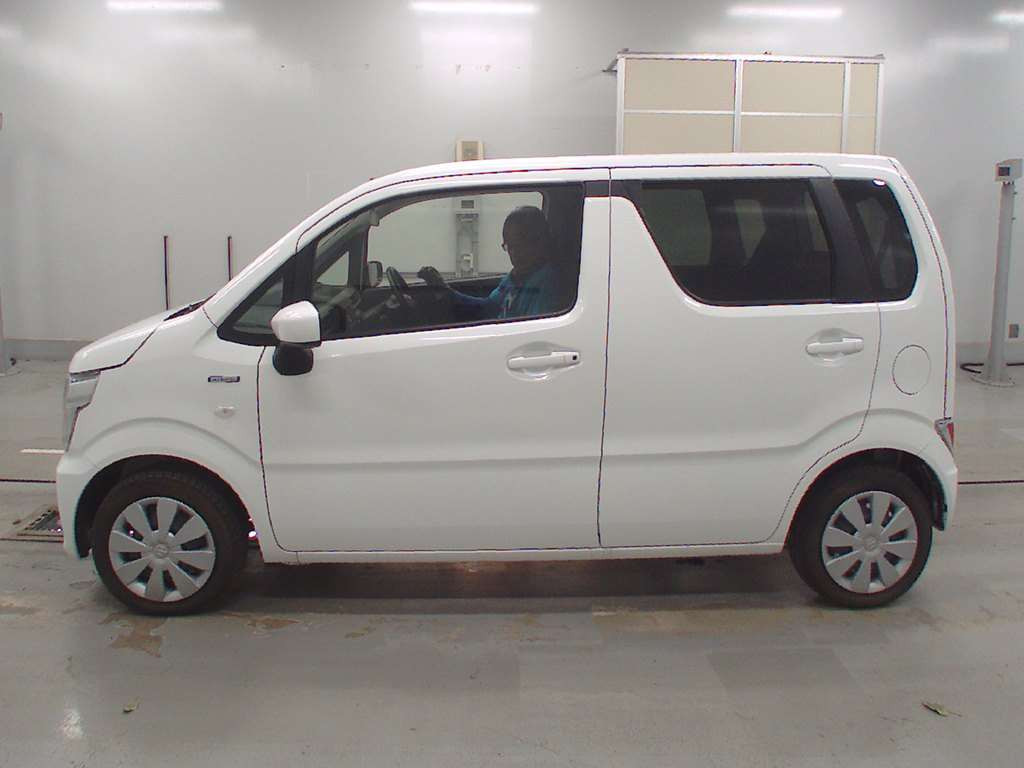 2022 Suzuki Wagon R MH95S[2]