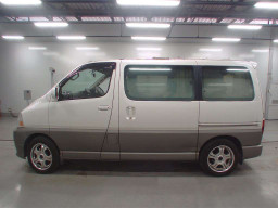 2002 Toyota Grand Hiace