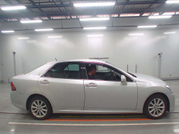 2009 Toyota Crown