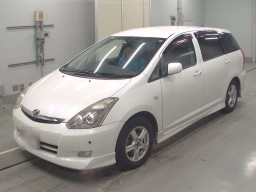 2005 Toyota Wish