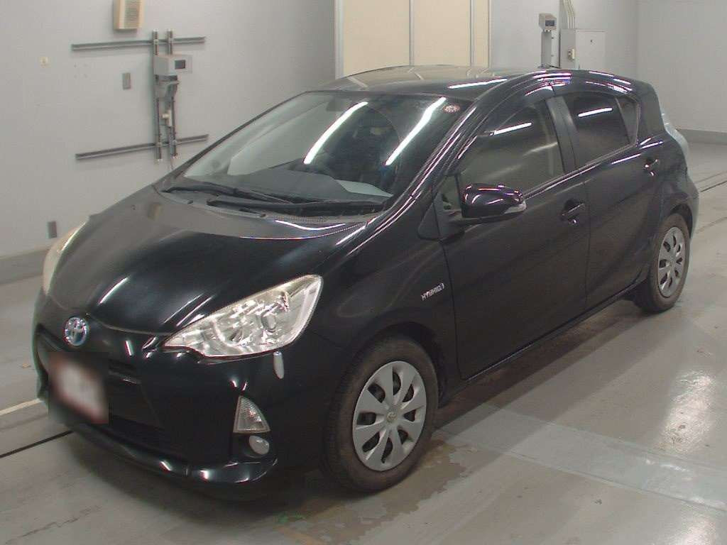 2013 Toyota Aqua NHP10[0]