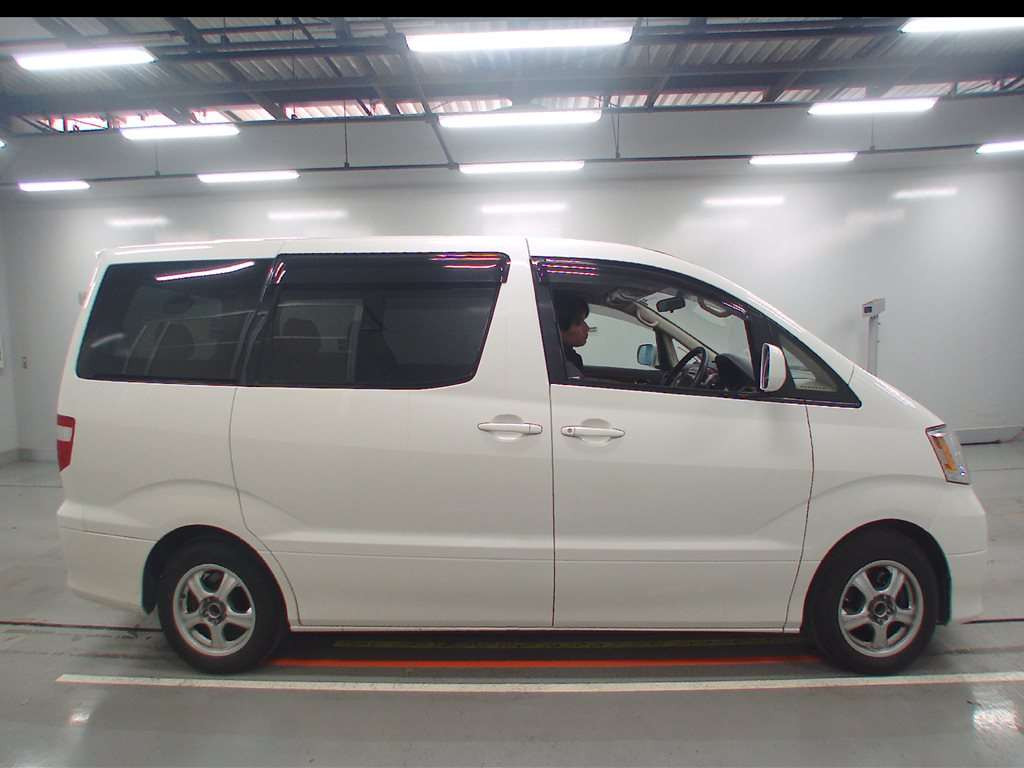 2004 Toyota Alphard ANH15W[2]