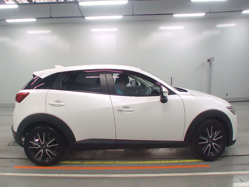 2017 Mazda CX-3 DKEFW[2]