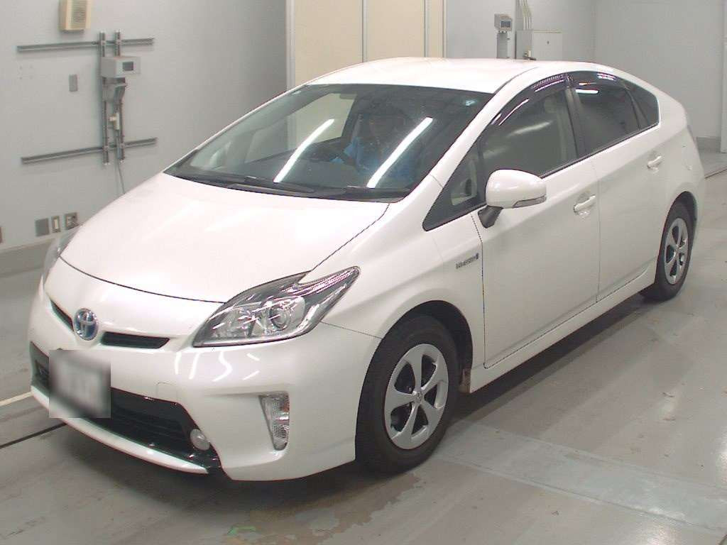 2015 Toyota Prius ZVW30[0]