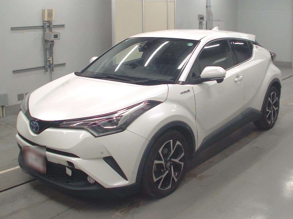 2017 Toyota C-HR ZYX10[0]