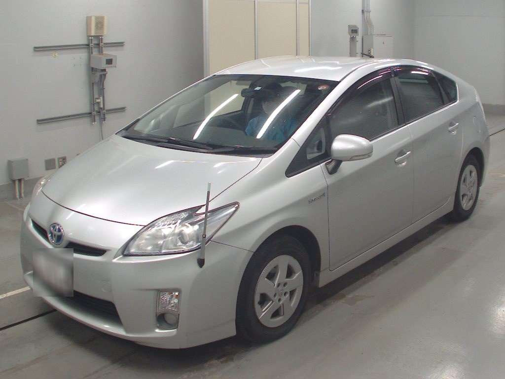 2010 Toyota Prius ZVW30[0]