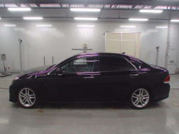 2011 Toyota Crown