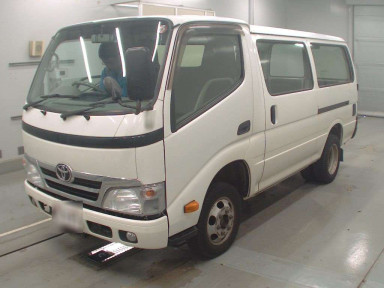 2013 Toyota Dyna Route Van