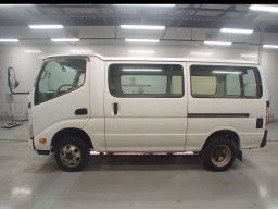 2013 Toyota Dyna Route Van