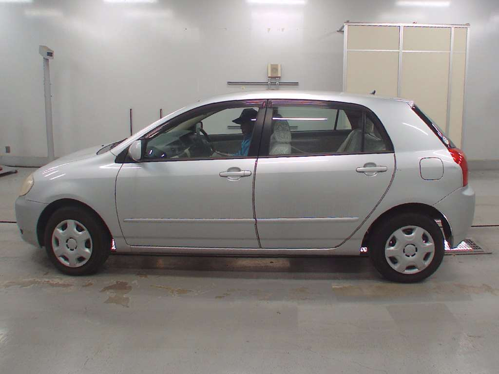 2002 Toyota Corolla Runx NZE121[2]