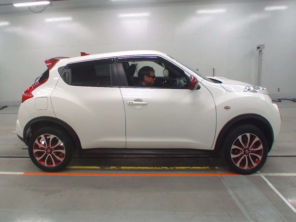 2013 Nissan JUKE YF15[1]