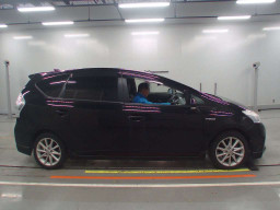 2012 Toyota Prius alpha