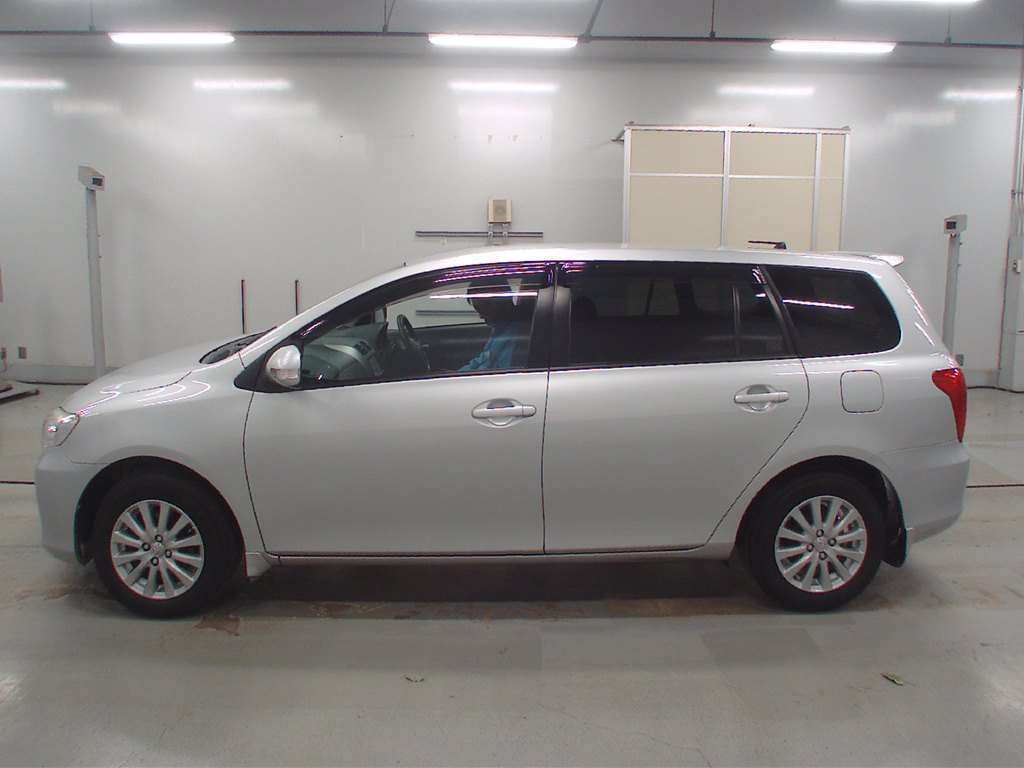 2008 Toyota Corolla Fielder NZE141G[2]