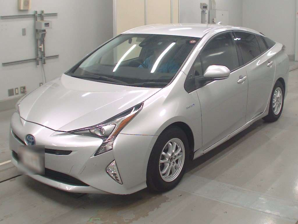 2018 Toyota Prius ZVW51[0]