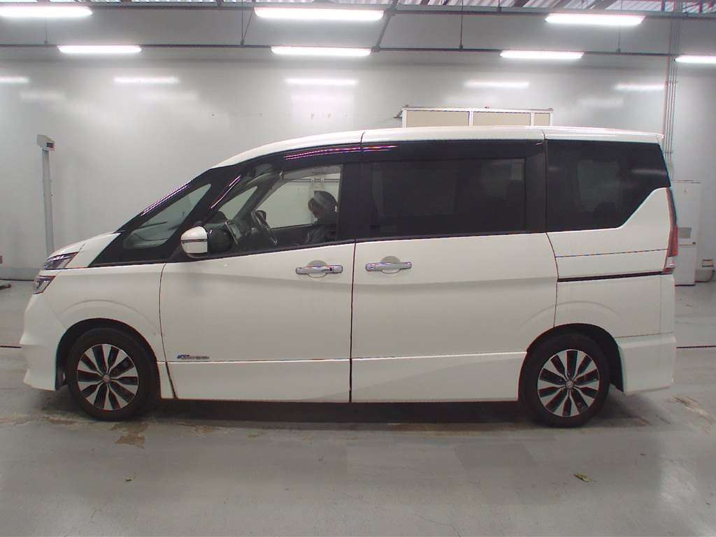 2017 Nissan Serena GFC27[2]