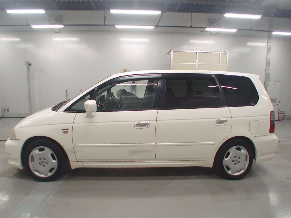 2001 Honda Odyssey RA6[2]