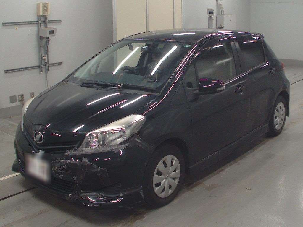 2014 Toyota Vitz NSP130[0]