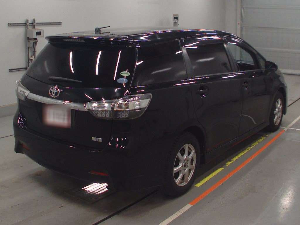 2014 Toyota Wish ZGE20W[1]