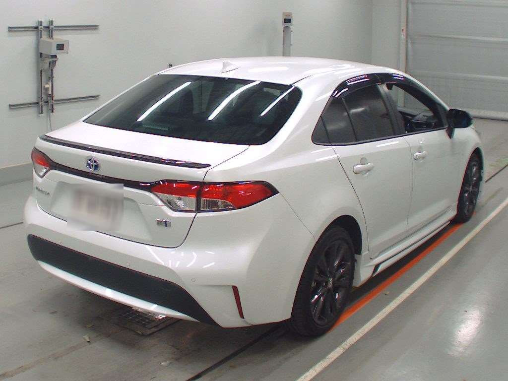 2021 Toyota Corolla Sedan ZWE211[1]