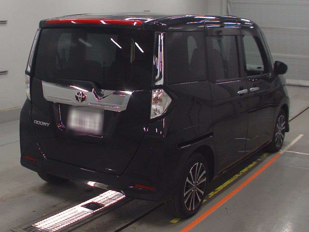 2022 Toyota Roomy M900A[1]