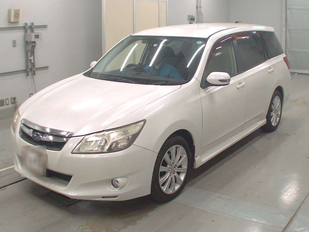 2011 Subaru Exiga YA4[0]