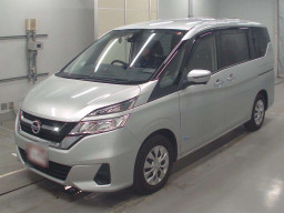 2017 Nissan Serena