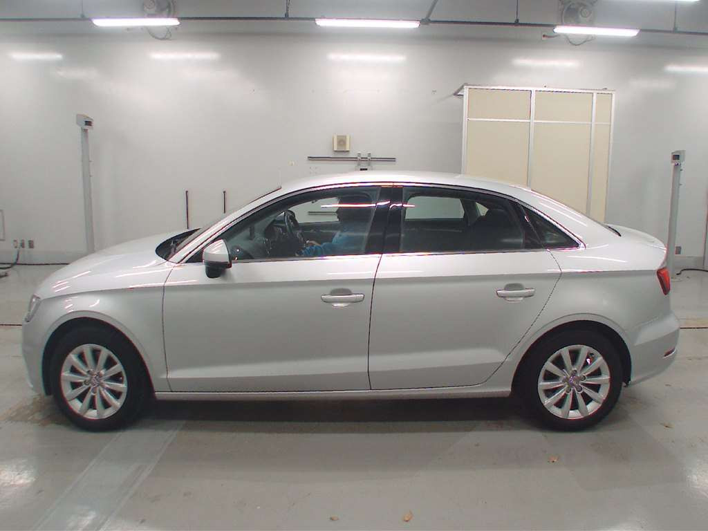 2014 Audi A3 SEDAN 8VCXSL[1]