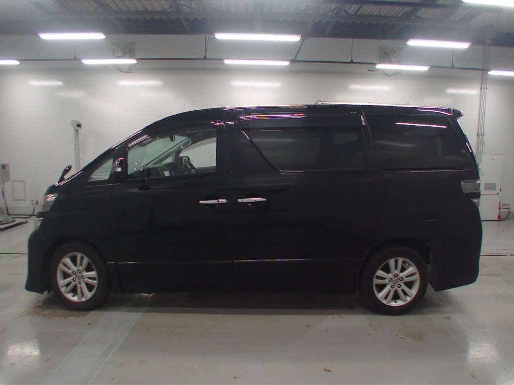 2012 Toyota Vellfire Hybrid ATH20W[1]