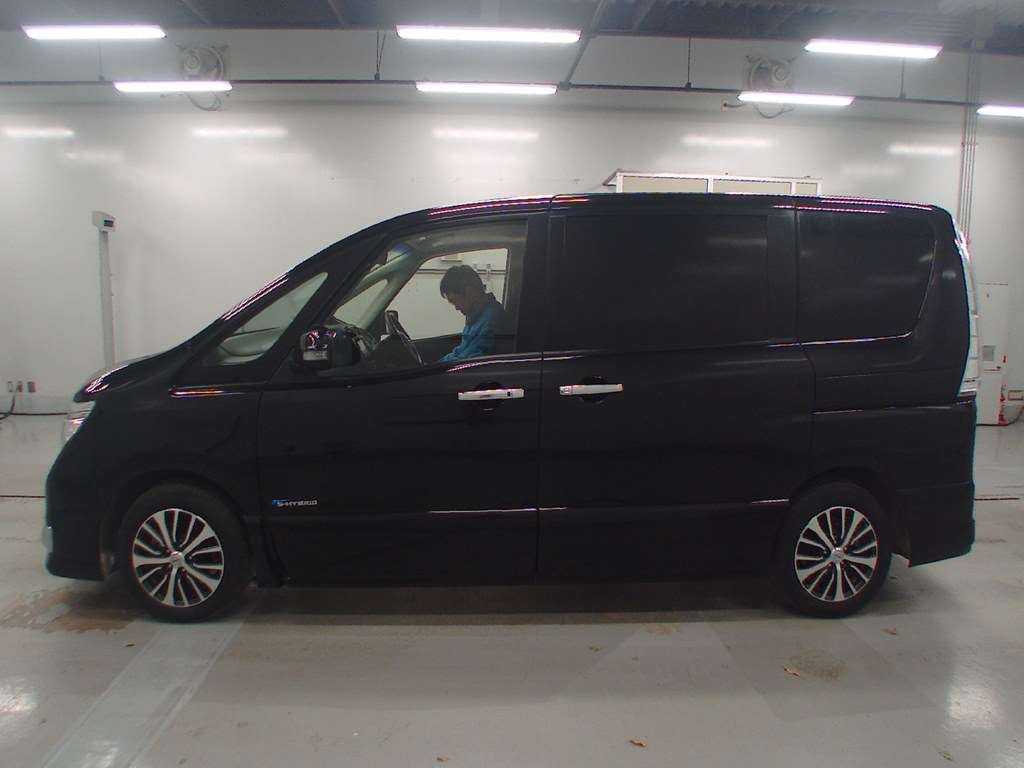 2016 Nissan Serena HFC26[1]