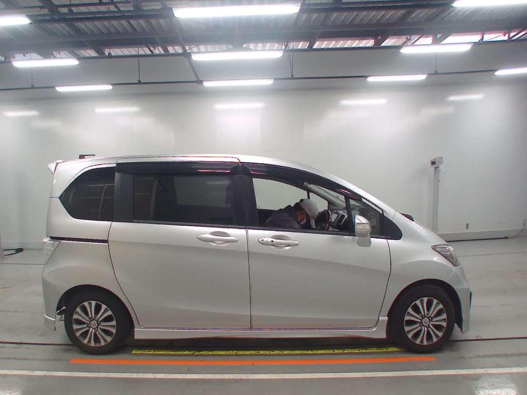 2012 Honda Freed GB3[0]