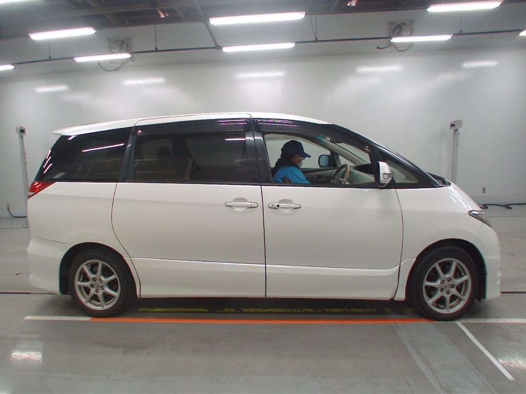 2008 Toyota Estima ACR50W[2]