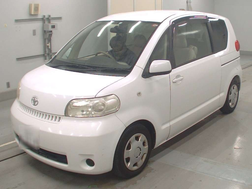 2005 Toyota Porte NNP10[0]