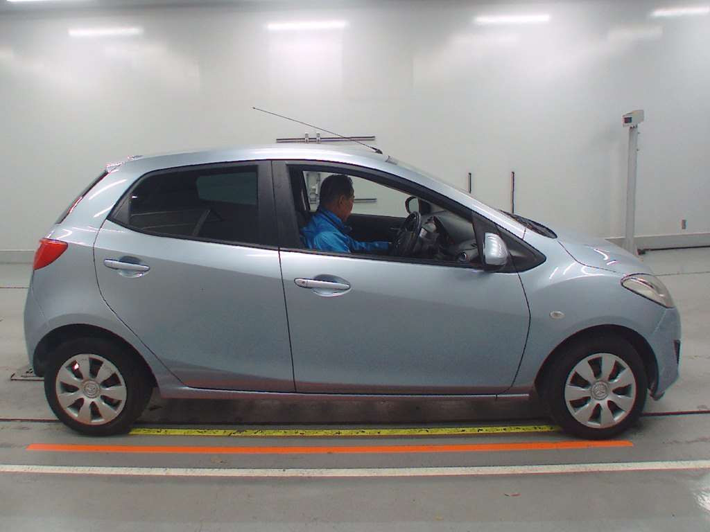 2013 Mazda Demio DE3FS[0]