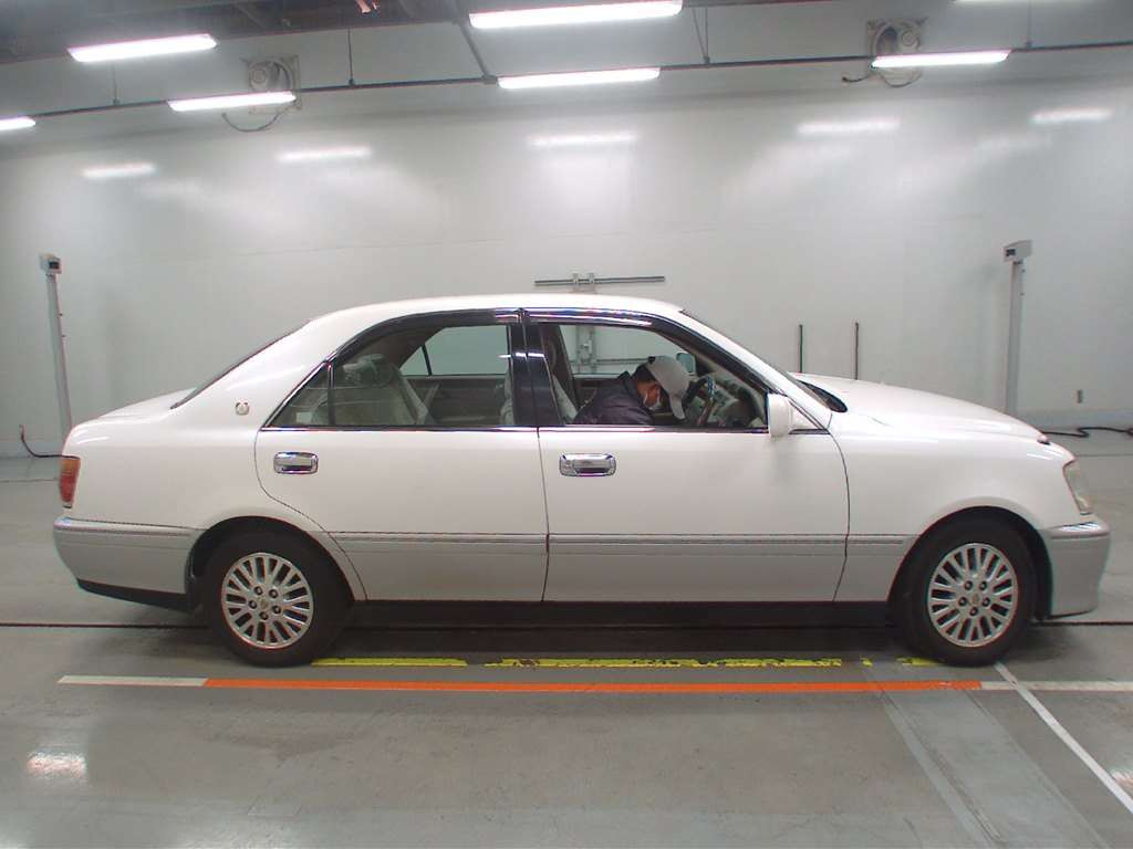 1999 Toyota Crown JZS175[0]