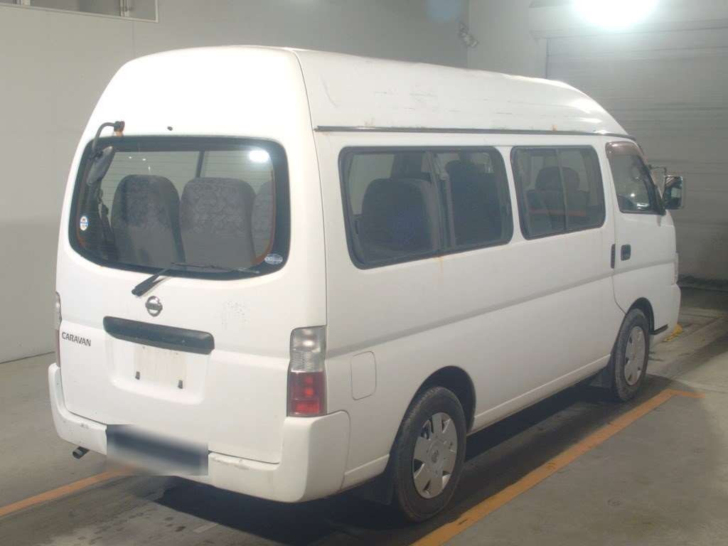 2004 Nissan Caravan Coach QGE25[1]